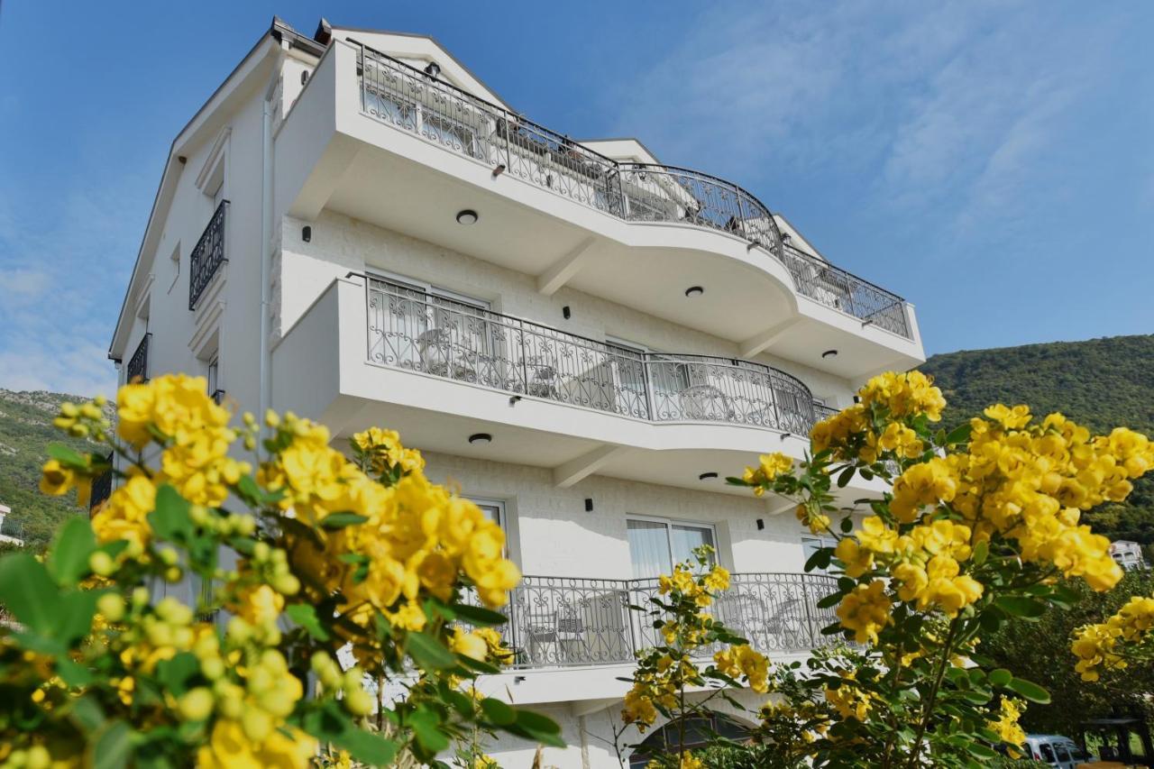 Villa Julia Baošići Esterno foto