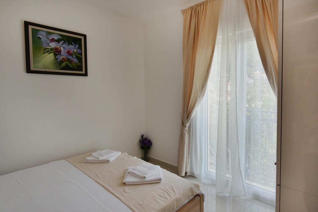Villa Julia Baošići Esterno foto