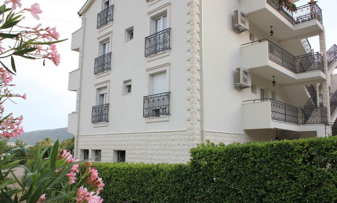 Villa Julia Baošići Esterno foto
